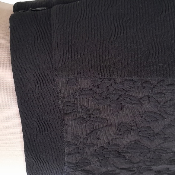 EUC- Anthropologie Pencil Skirt - Picture 9 of 17